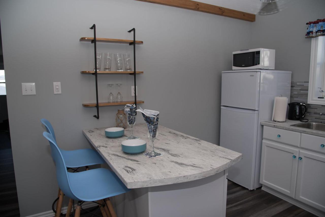Family Ties Vacation Home - Greenham House Twillingate Buitenkant foto